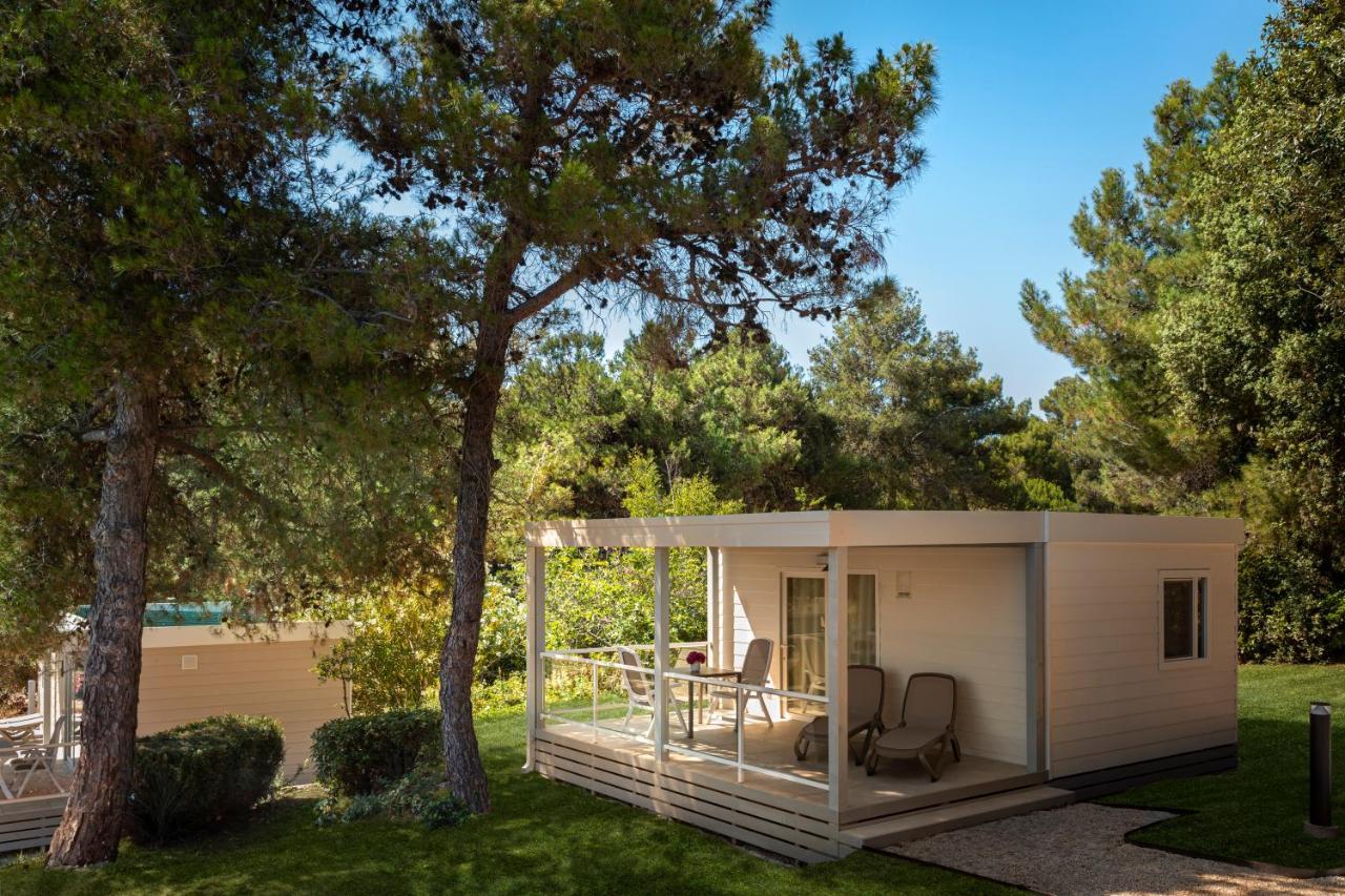 Maistra Camping Koversada Uncovered Naturist Mobile Homes Vrsar Extérieur photo